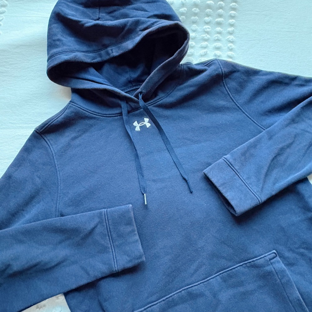 Under Armour Men's Blue Hoodie • Size M